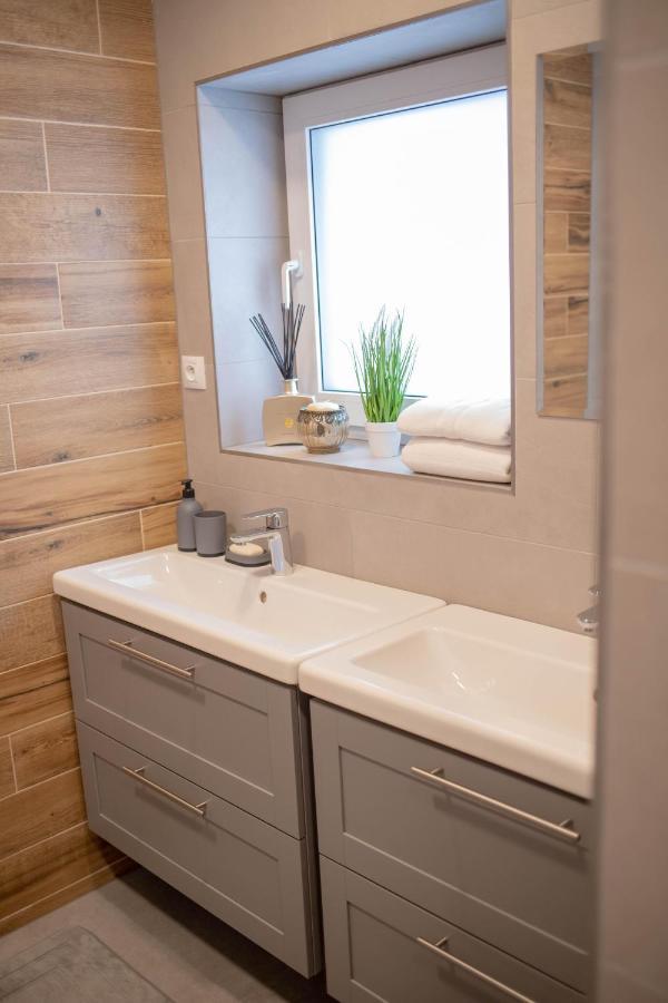 Rezidence Kbely - Free Parking Apartamento *