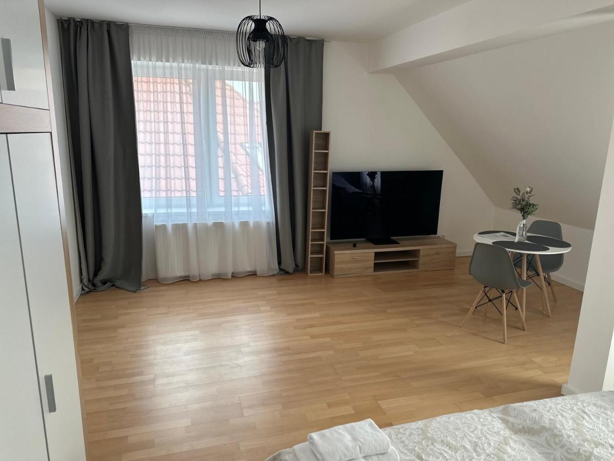 Apartamento Rezidence Kbely - Free Parking *